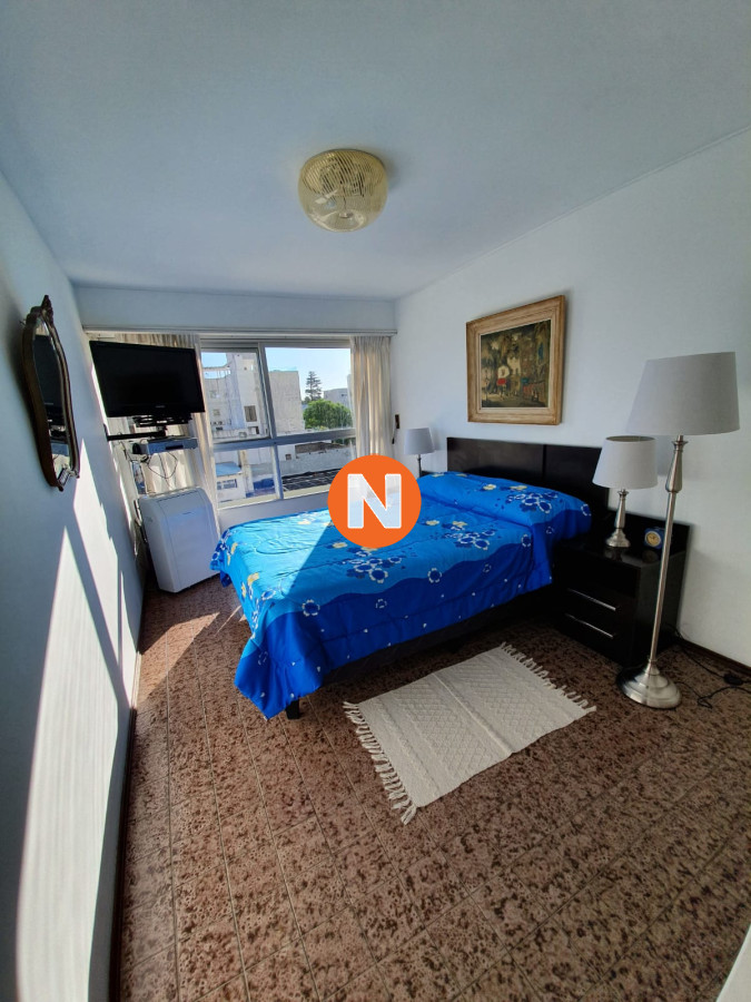 Apartamento Ref.784 - Apartamento en Venta y Alquiler, Peninsula, Punta del Este, 1 Dormitorios.