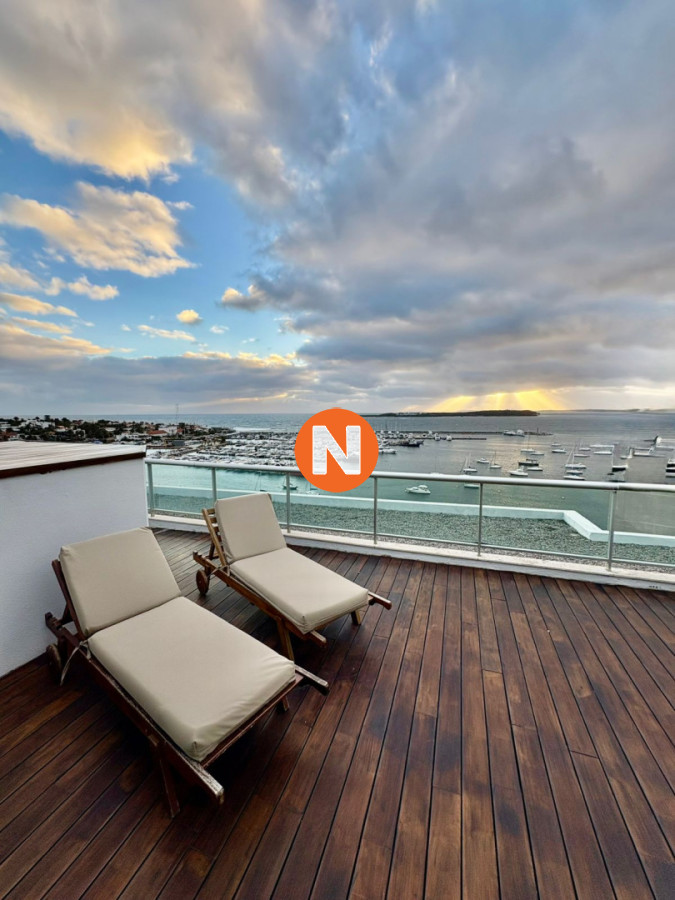 Apartamento Ref.202410 - Penthouse Dúplex de Lujo en la Península - 4 Suites, Piscina Privada y Vista Única al Puerto