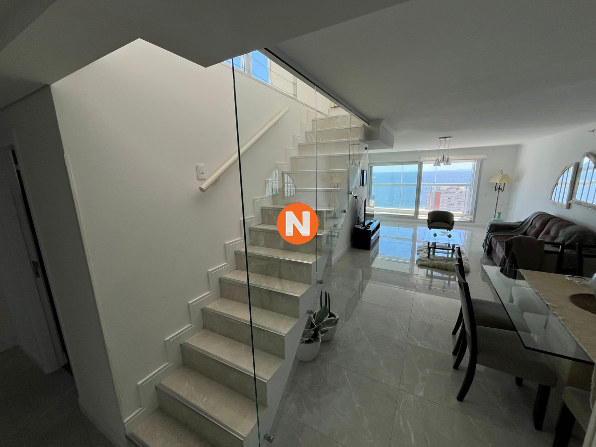 Apartamento Ref.221849 - Hermoso Apartamento con Vista al Mar