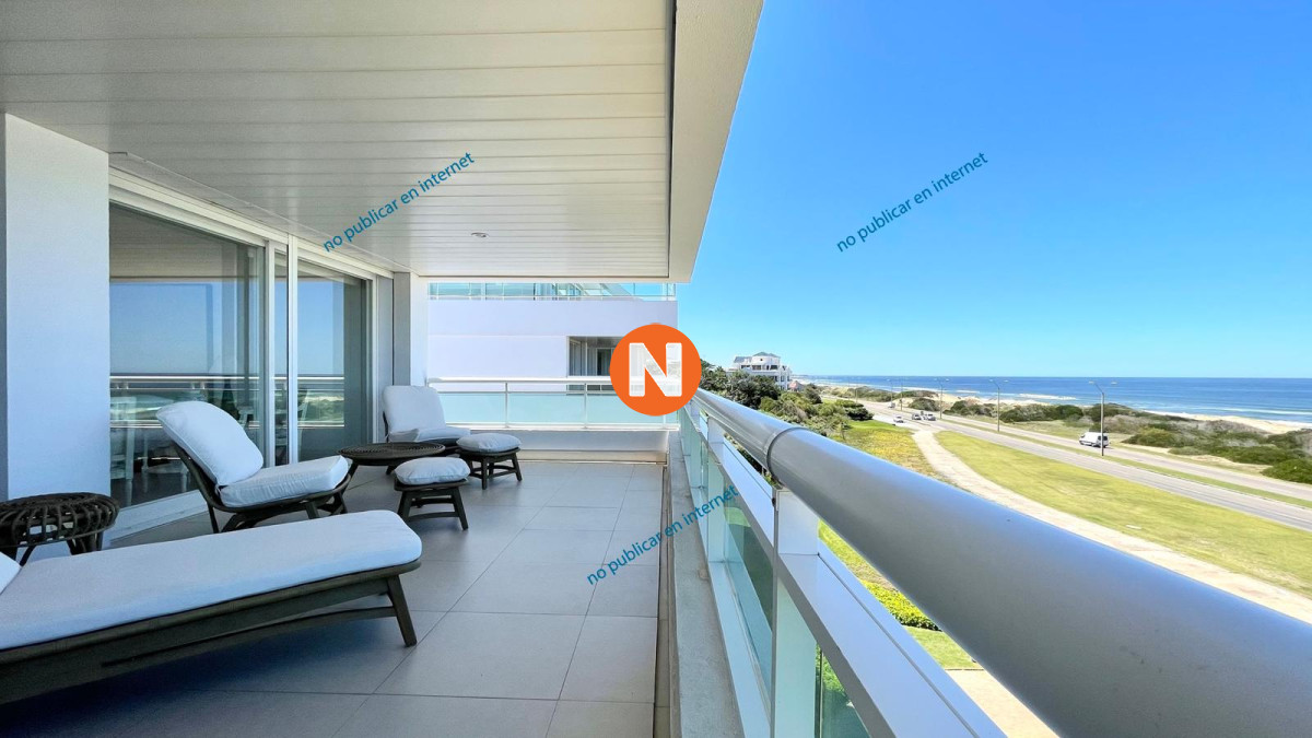 Apartamento Ref.220529 - VENTA DE APARTAMENTO PENTHOUSE DE 4 DORMITORIOS EN EDIFICIO AQUALINA PUNTA DEL ESTE