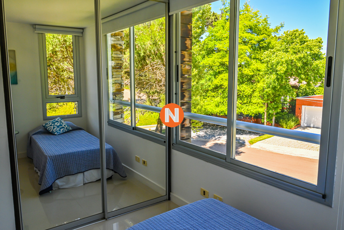 Apartamento Ref.223097 - Apartamento de 3 Dormitorios en Venta en la Brava