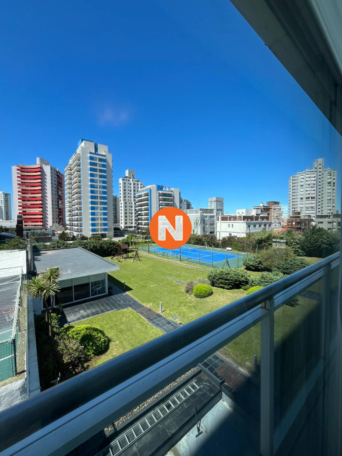 Apartamento Ref.8437 - Hermoso Apartamento en venta. 