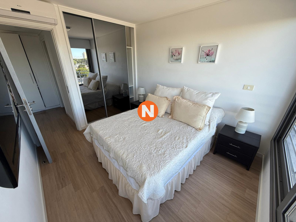 Apartamento Ref.223132 - Exclusivo Apartamento de 2 Dormitorios en Venta 