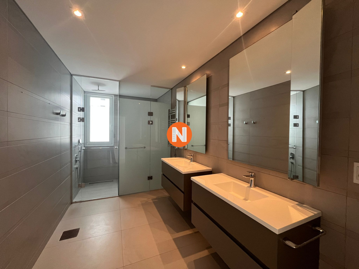 Apartamento Ref.223436 - Apartamento en torre de categoría