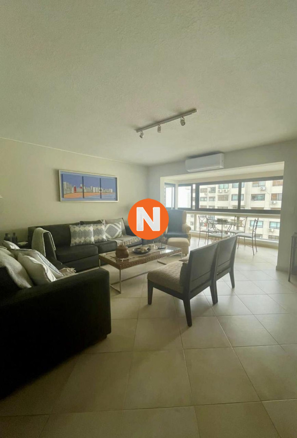 Apartamento Ref.222085 - Apartamento 4 dorm. En Playa Brava Punta del Este 