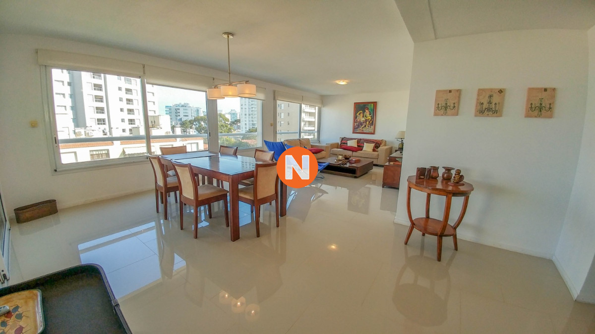 Apartamento Ref.216016 - Apartamento en venta en Roosevelt, 4 dormitorios