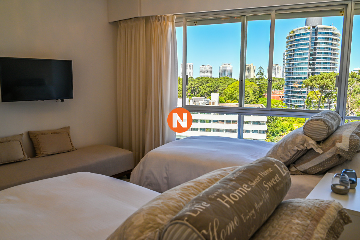 Apartamento Ref.155996 - Apartamento en Venta, Roosevelt, Punta del Este, 2 Dormitorios.