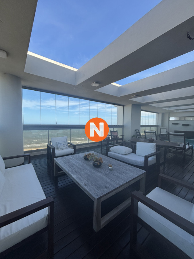 Apartamento Ref.224550 - Penthouse a la Venta, Edificio Imperiale