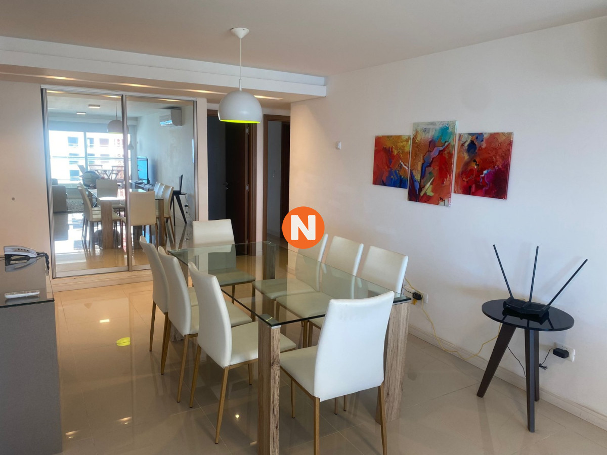 Apartamento Ref.221814 - Tu Refugio de Lujo en Brava: Un Estilo de Vida Inigualable