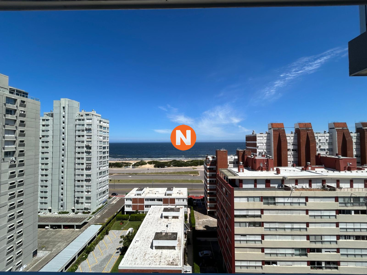 Apartamento Ref.1211 - Apartamento en venta Brava, Punta del Este, 2 Dormitorios.