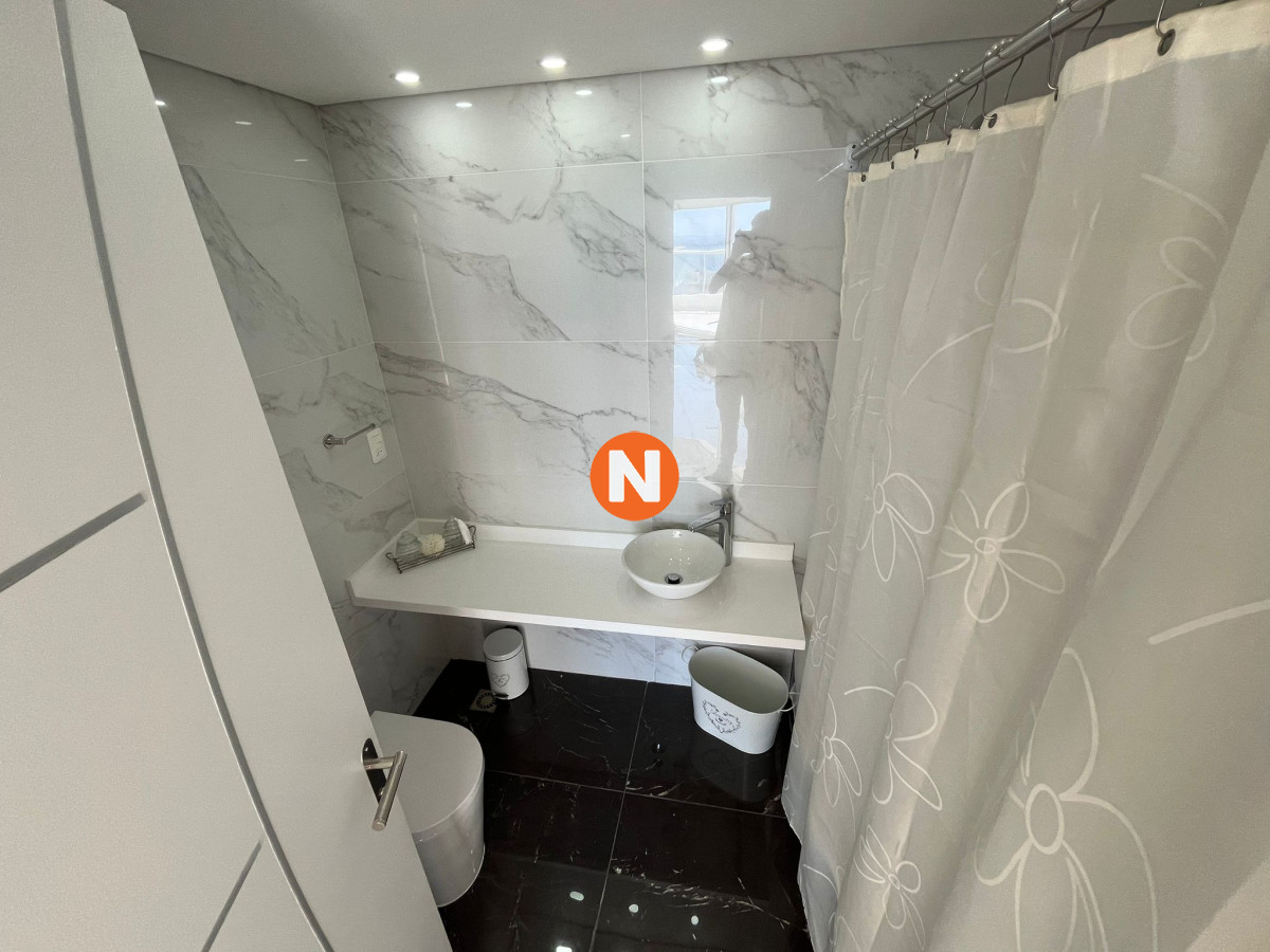 Apartamento Ref.221849 - Hermoso Apartamento con Vista al Mar