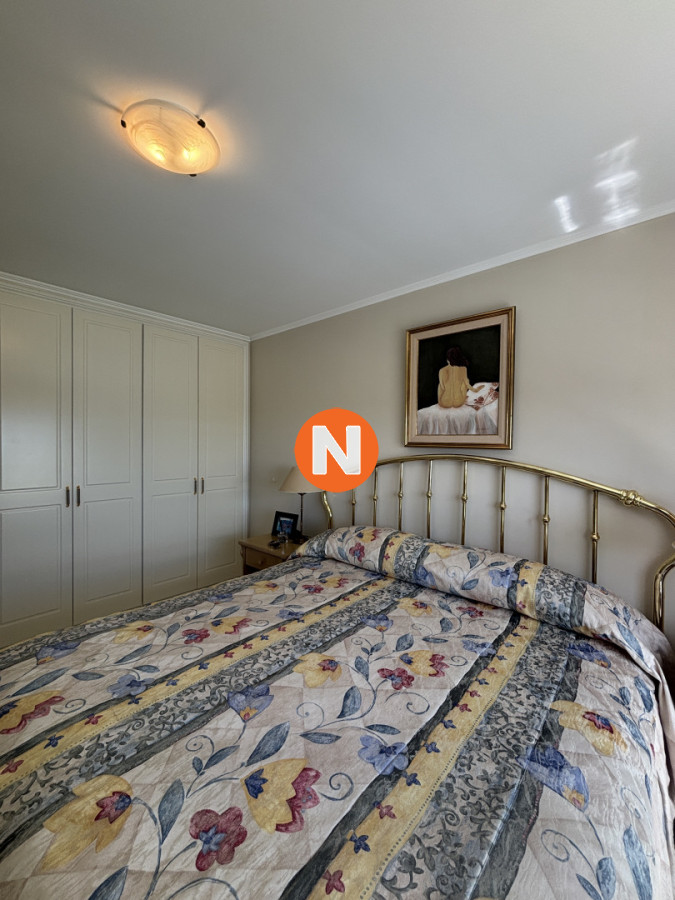 Apartamento Ref.171 - CORAL TOWER VENTA DE APARTAMENTO DE 3 SUITES + DEPENENDECNIA PLAYA MANSA PUNTA DEL ESTE