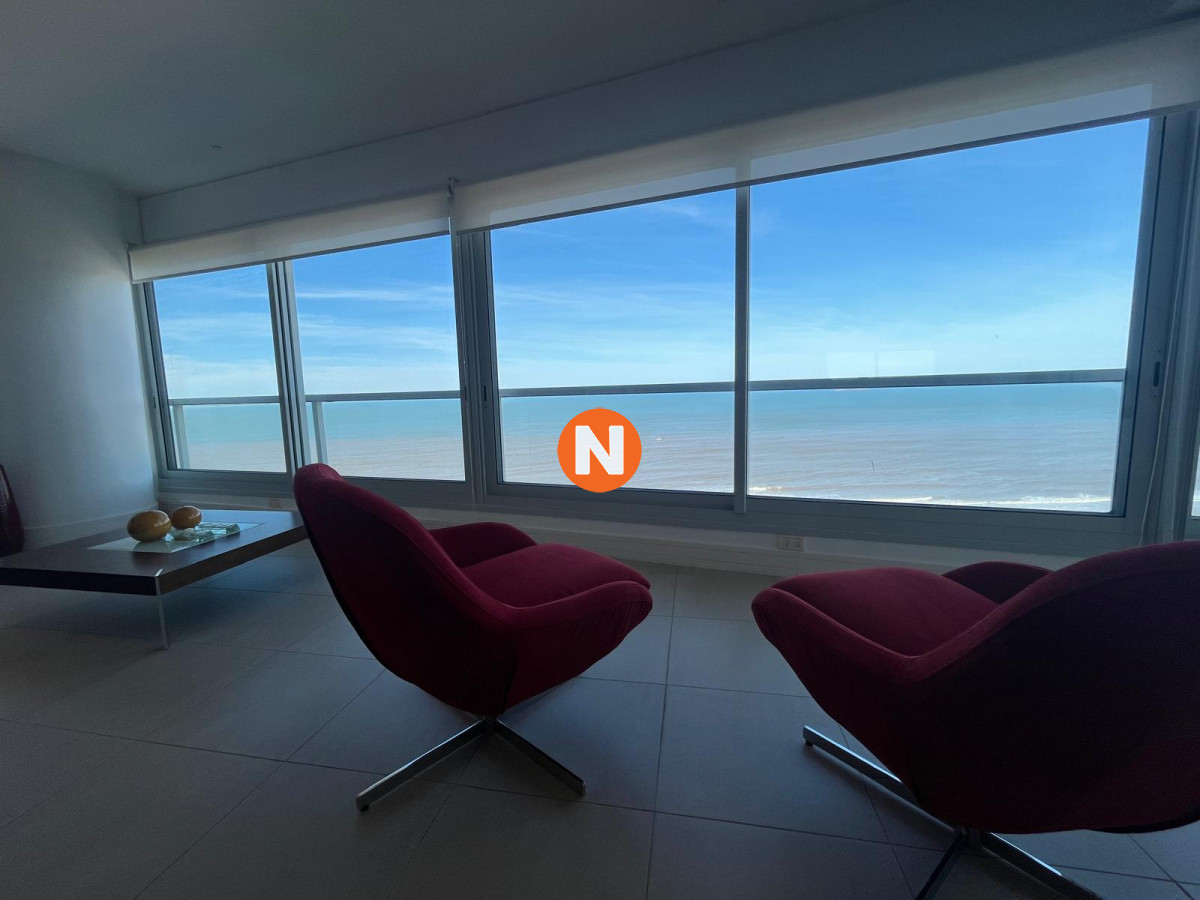 Apartamento Ref.8621 - Apartamento en Venta y Alquiler, Brava, Punta del Este, 3 Dormitorios.