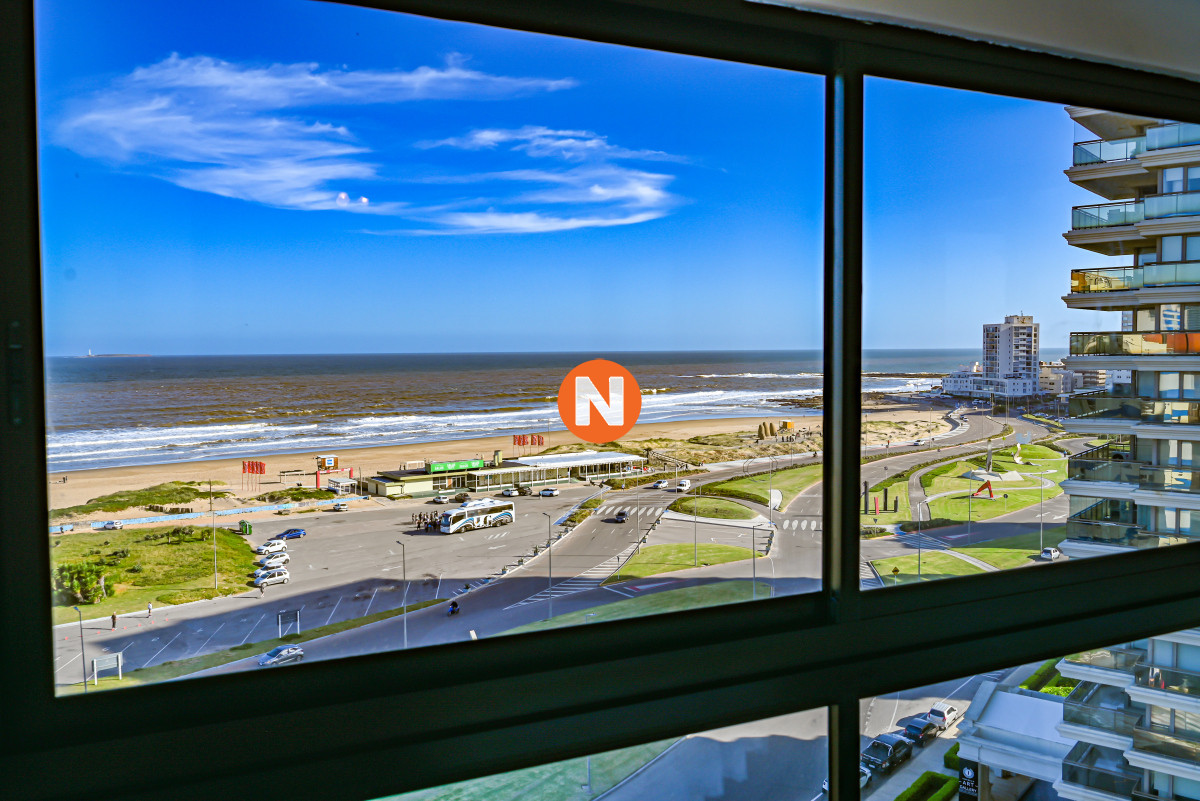 Apartamento Ref.206 - Apartamento en Venta , Brava, Punta del Este, 3 Dormitorios.