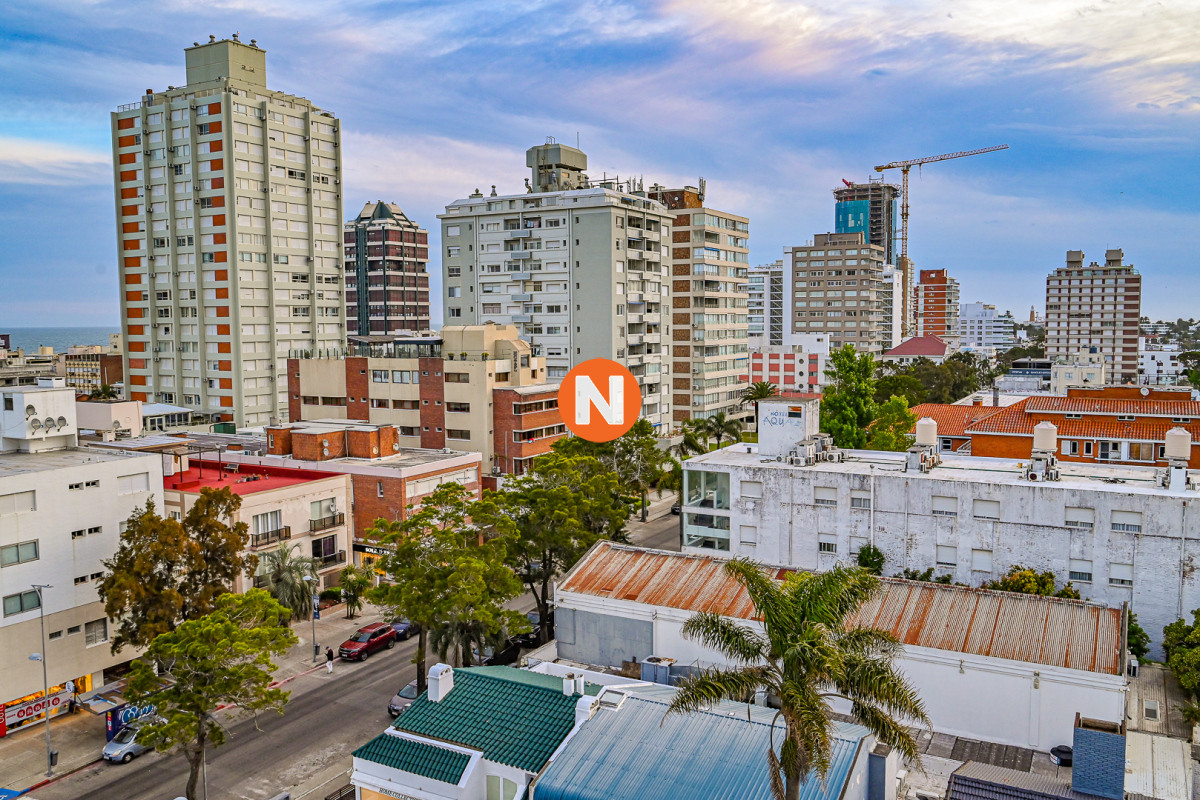 Apartamento Ref.223021 - Hermoso Apartamento en Venta en Zona Puerto
