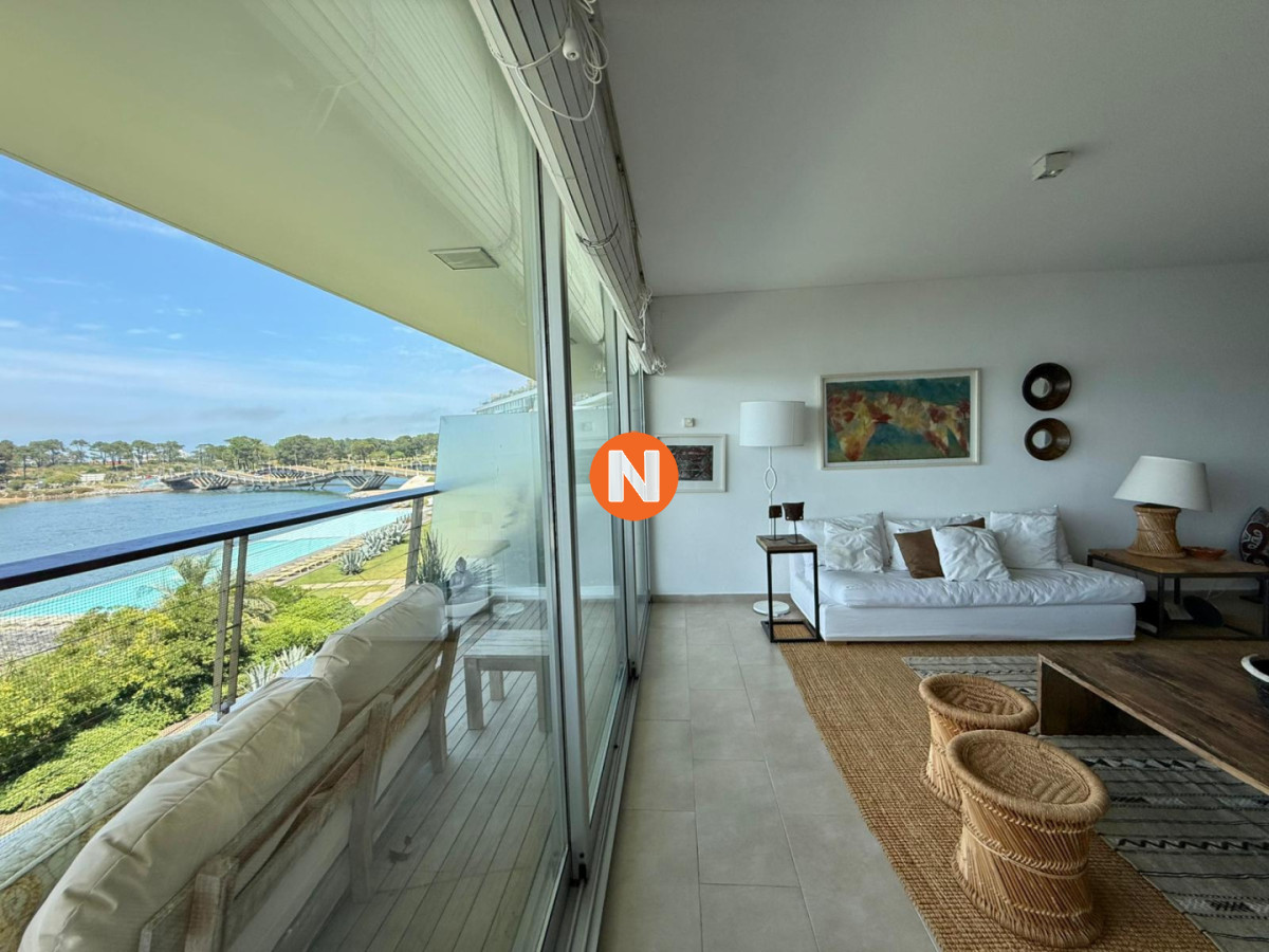 Apartamento Ref.6195 - Apartamento en Venta y Alquiler, La Barra, La Barra, 3 Dormitorios.