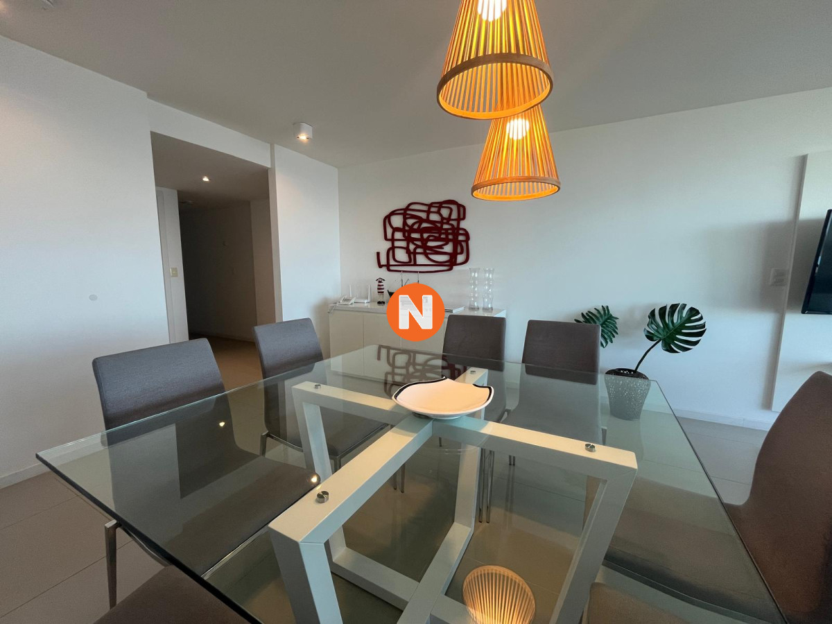 Apartamento Ref.204309 - Amplio departamento en primera fila sobre playa mansa en Pinares