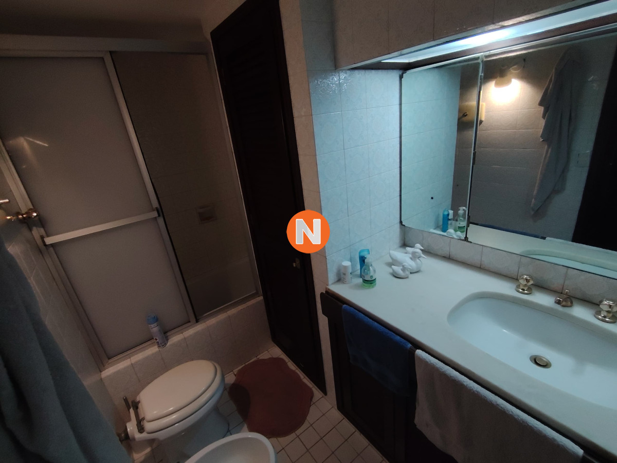 Apartamento Ref.223352 - Apartamento en Venta, 3 dormitorios. Punta del Este 