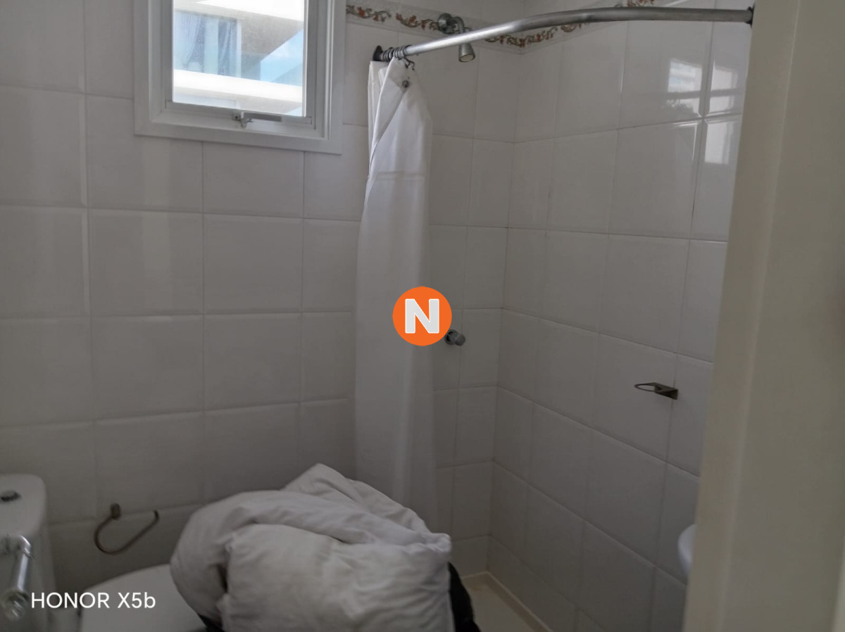 Apartamento Ref.6525 - Apartamento en venta y Alquiler, Mansa, Punta del Este, 3 Dormitorios.
