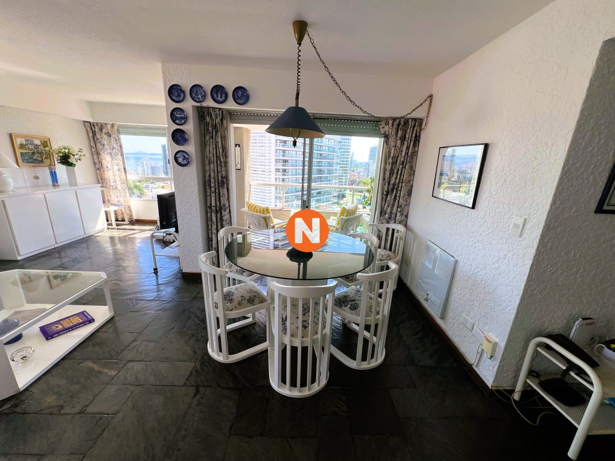 Apartamento Ref.223387 - Apartamento en Venta, 3 dormitorios, Playa Brava