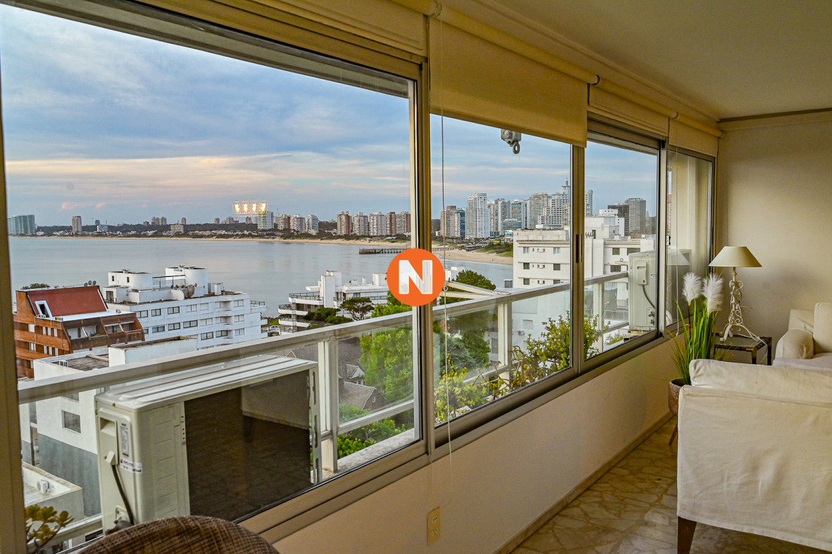 Apartamento Ref.223021 - Hermoso Apartamento en Venta en Zona Puerto