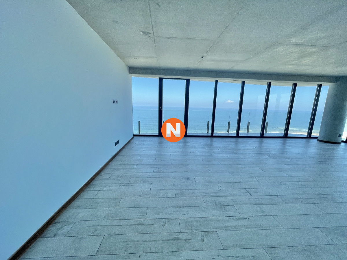 Apartamento Ref.220430 - VENTA DE APARTAMENTO DE 4 DORMITORIOS EN SUITE EN EDIFICIO SURFSIDE PUNTA DEL ESTE 