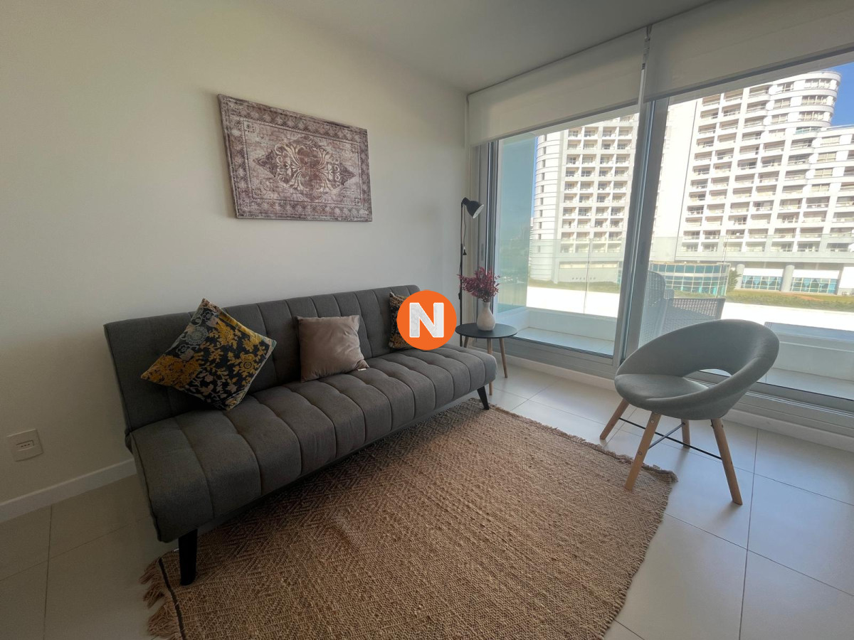 Apartamento Ref.219886 - Apartamento en de 1 dormitorio Playa Mansa primera linea