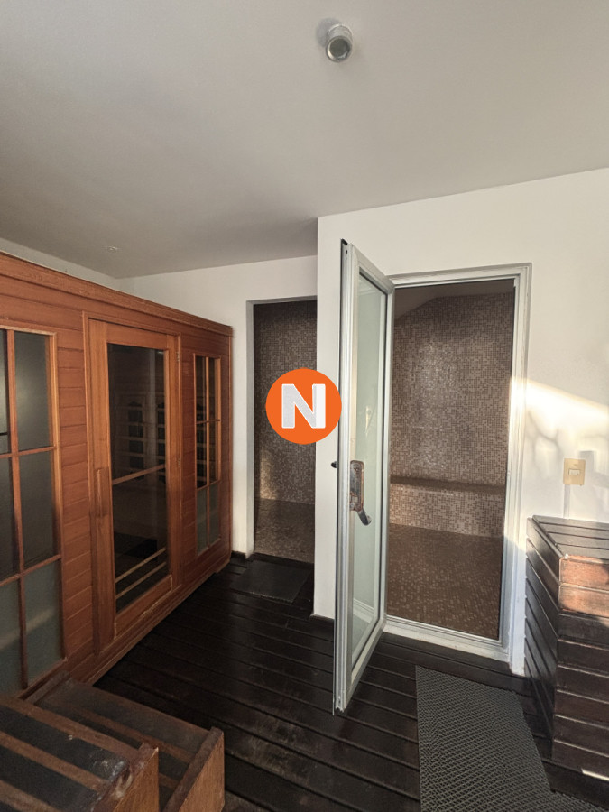 Apartamento Ref.8537 - Apartamento en Venta y Alquiler, Mansa, Punta del Este, 2 Dormitorios.