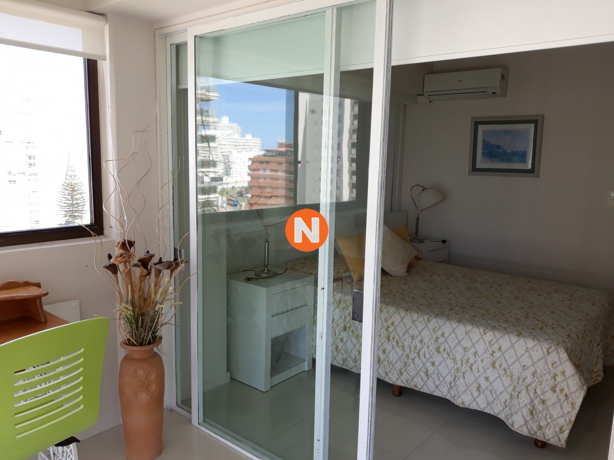 Apartamento Ref.214488 - Apartamento de 2 dormitorios En Brava, Punta del Este
