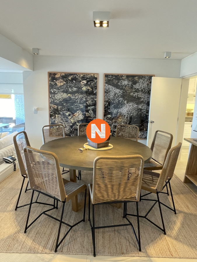 Apartamento Ref.6379 - Apartamento en Venta y Alquiler, Pinares, Punta del Este, 2 Dormitorios.