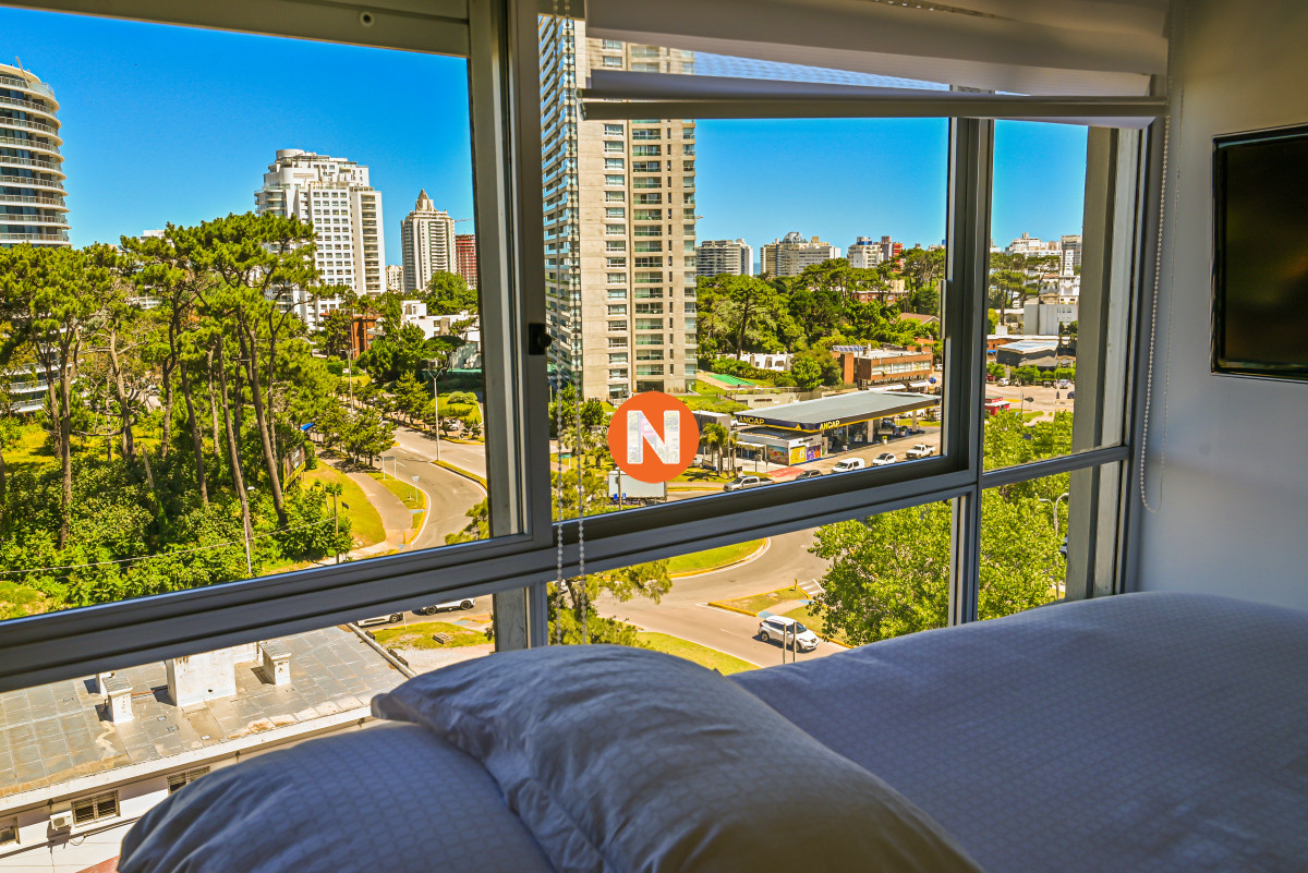Apartamento Ref.155996 - Apartamento en Venta, Roosevelt, Punta del Este, 2 Dormitorios.