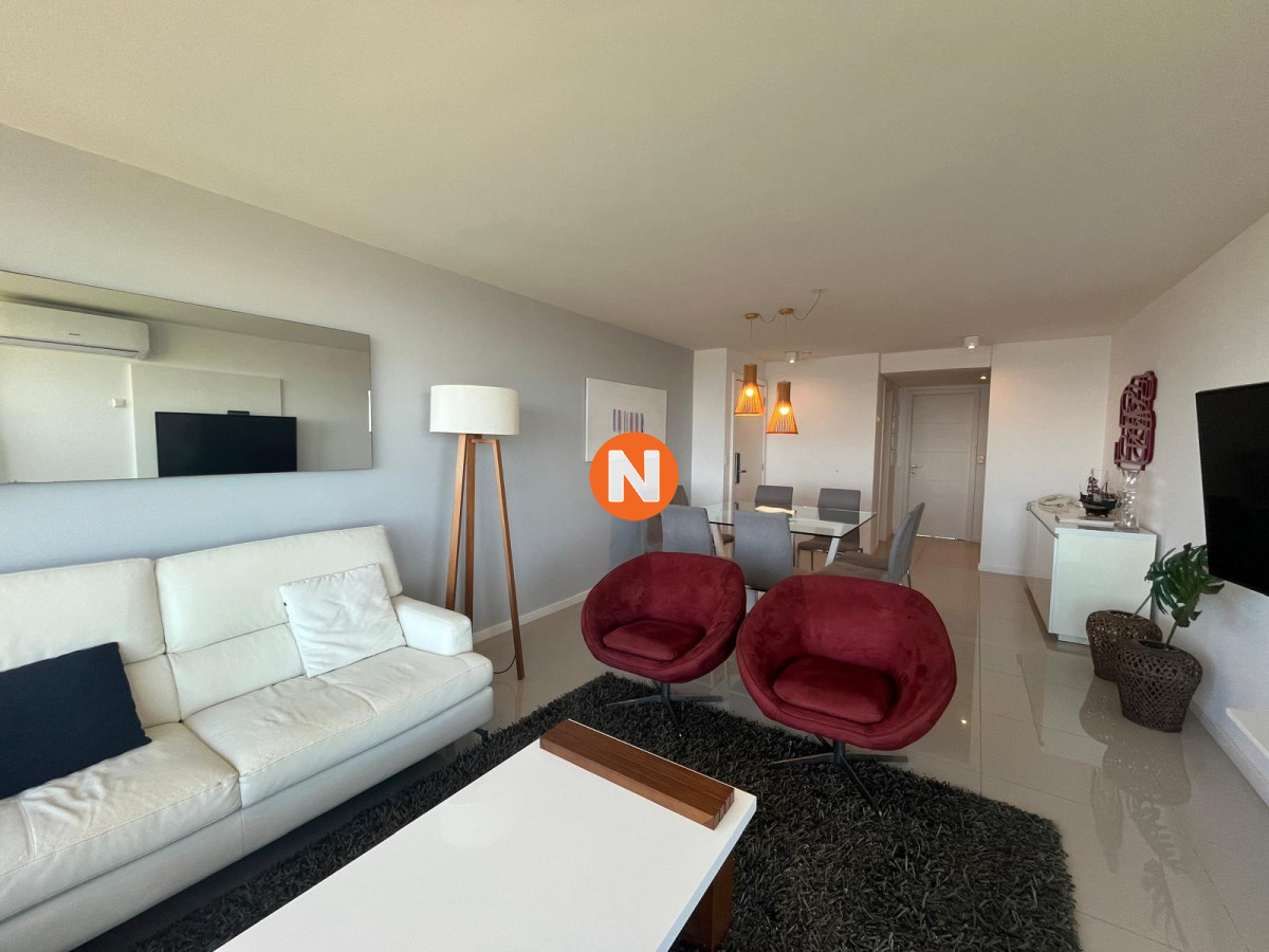 Apartamento Ref.204309 - Amplio departamento en primera fila sobre playa mansa en Pinares