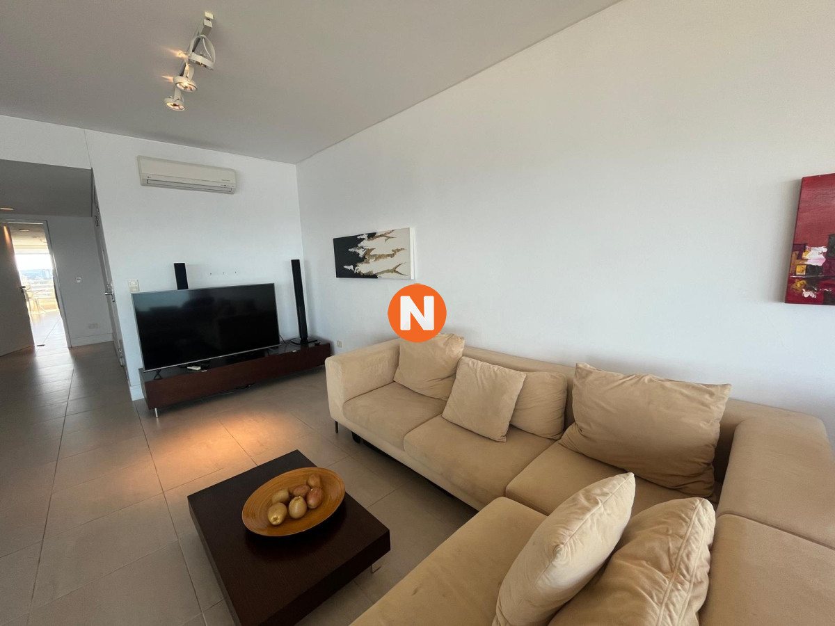 Apartamento Ref.8621 - Apartamento en Venta y Alquiler, Brava, Punta del Este, 3 Dormitorios.