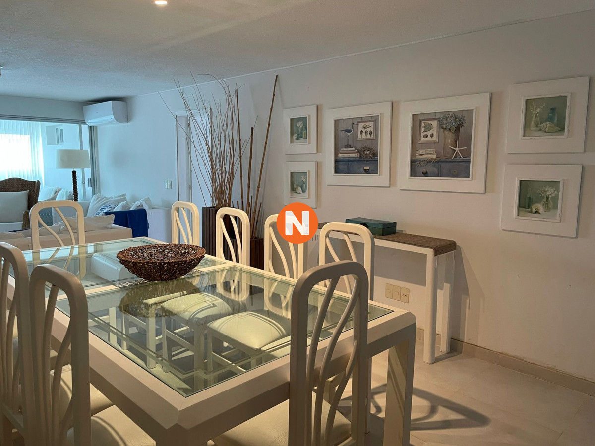 Apartamento Ref.203947 - Apartamento en Alquiler, Roosevelt, Punta del Este, 3 Dormitorios.