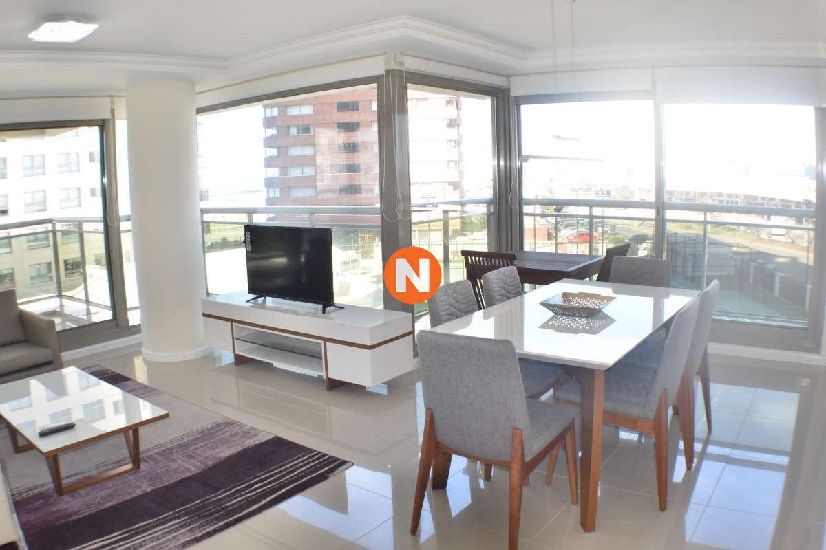Apartamento Ref.204109 - Imperiale III en Venta, Brava, Punta del Este, 2 Dormitorios 3 baños.