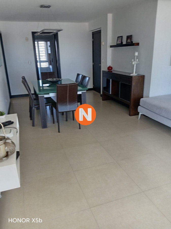 Apartamento Ref.8281 - Apartamento en Venta y Alquiler, Mansa, Punta del Este, 3 Dormitorios.