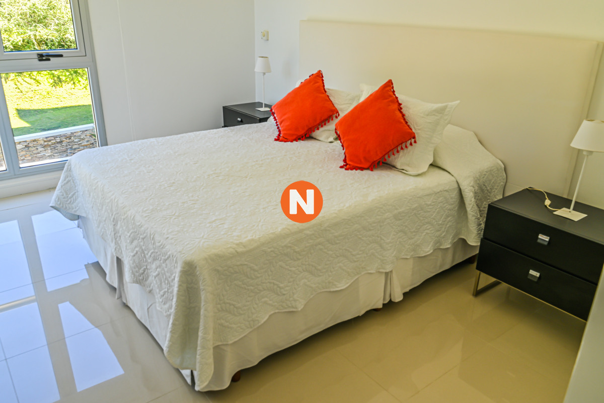 Apartamento Ref.223097 - Apartamento de 3 Dormitorios en Venta en la Brava