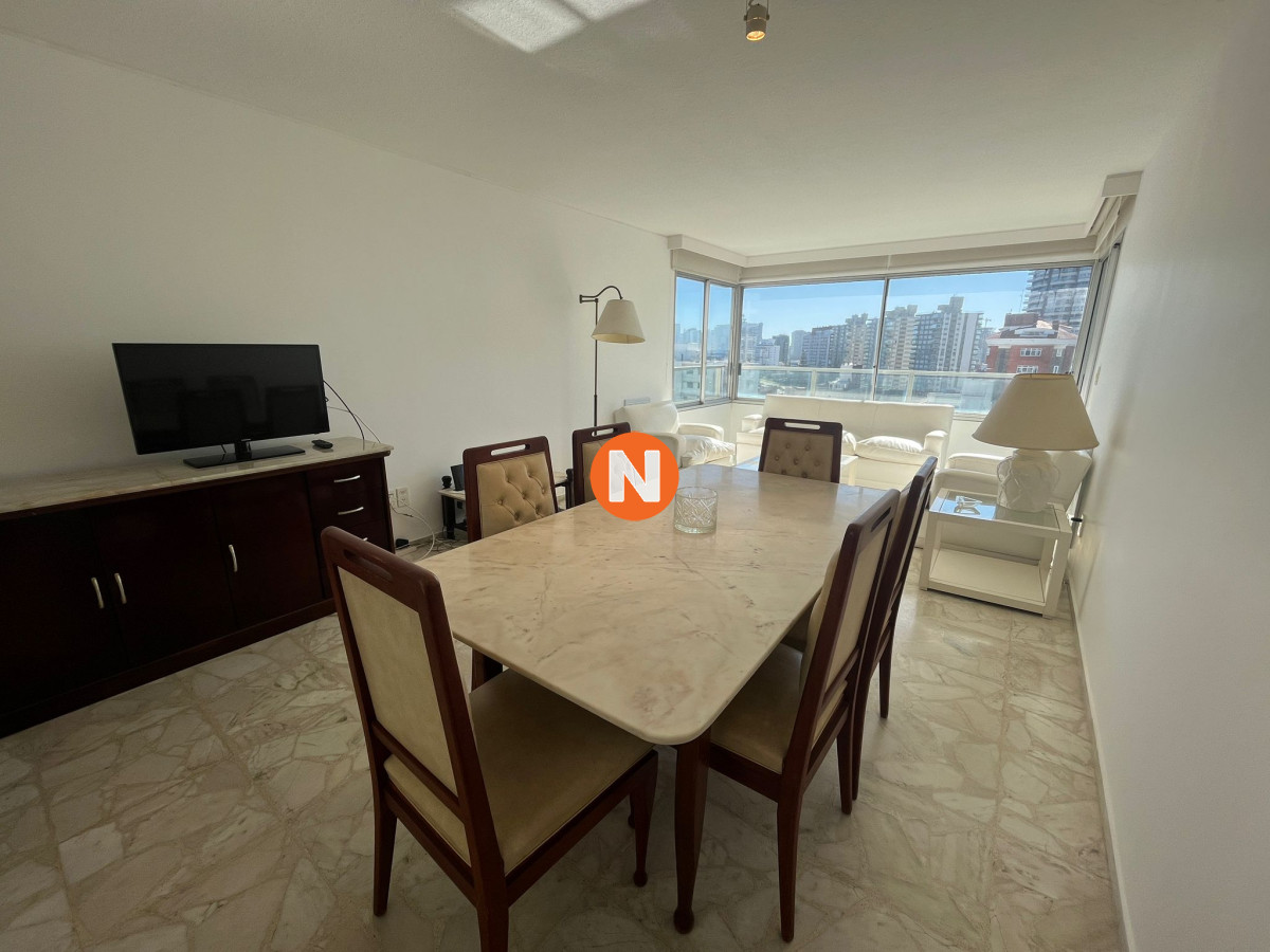Apartamento Ref.223336 - Apartamento en Venta , Punta del Este, 2 Dormitorios.