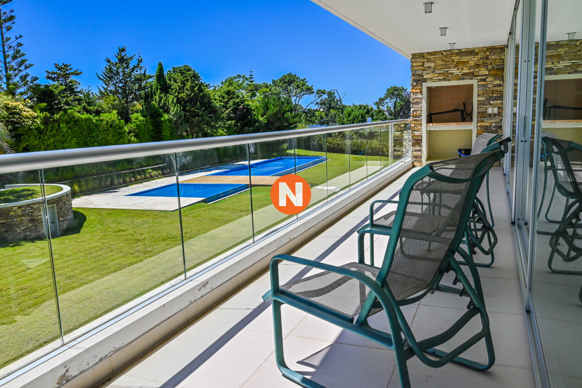 Apartamento Ref.223097 - Apartamento de 3 Dormitorios en Venta en la Brava