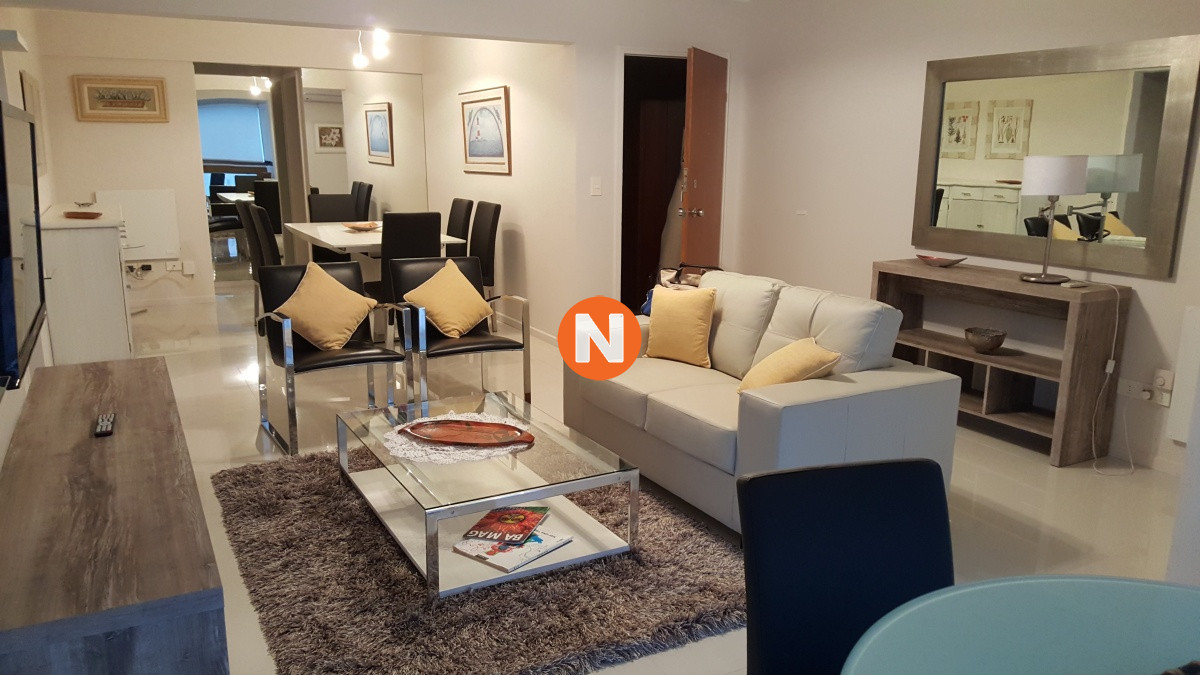 Apartamento Ref.214488 - Apartamento de 2 dormitorios En Brava, Punta del Este