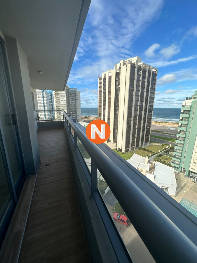 Apartamento Ref.221100 - Apartamento en Venta en Playa Brava
