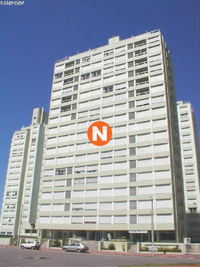 Apartamento Ref.1771 - Apartamento en Venta y Alquiler, Brava, Punta del Este, 3 Dormitorios.