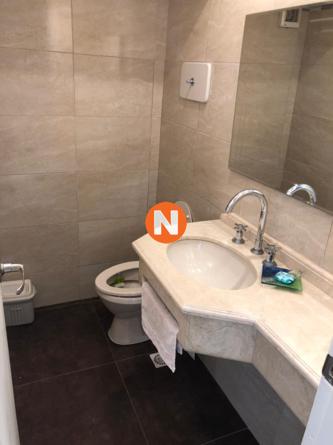 Apartamento Ref.214138 - Luminoso Apartamento 4 dormitorios Frente a Mansa
