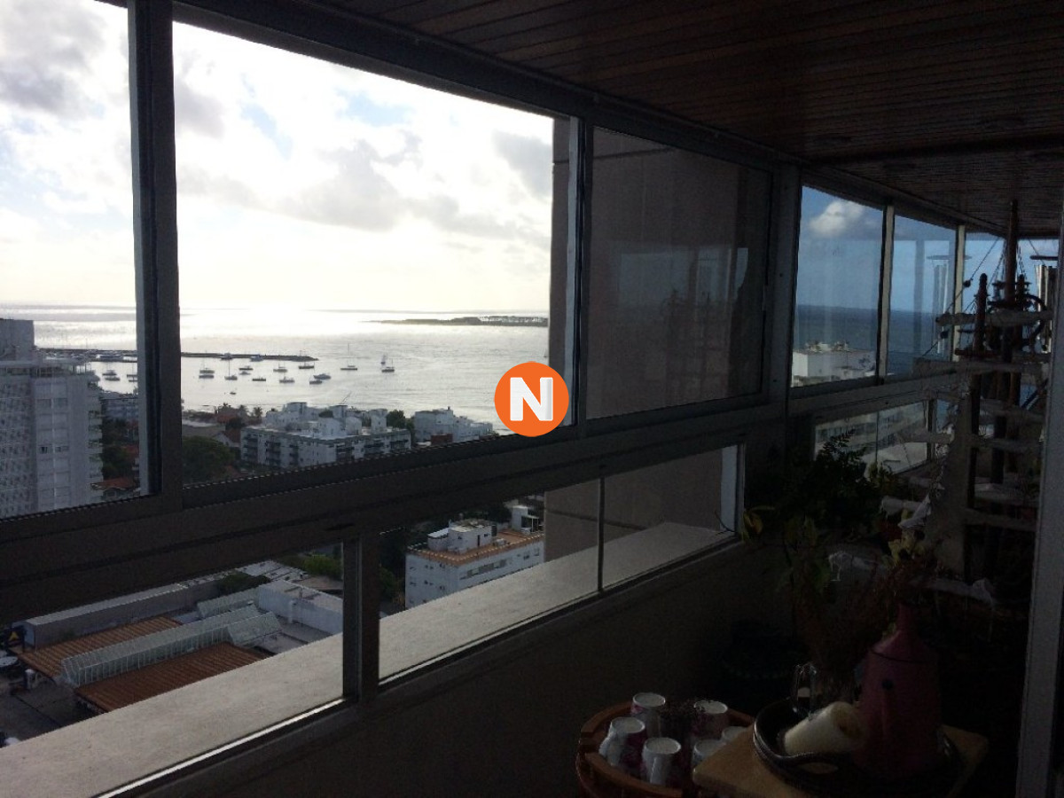 Apartamento Ref.214219 - Comodo apartamento con vista a Playa Brava