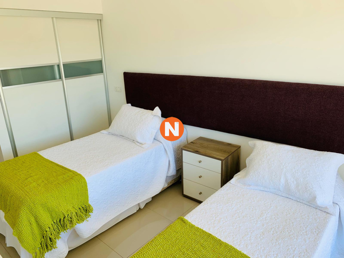 Apartamento Ref.202991 - VENTA DE APARTAMENTO DE 3 DORMITORIOS EN SUITE FRENTE AL MAR EN EDIFICIO BLUE BIRD