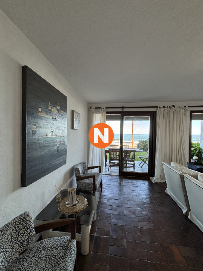 Apartamento Ref.111 - Apartamento en Alquiler, Peninsula, Punta del Este, 3 Dormitorios.