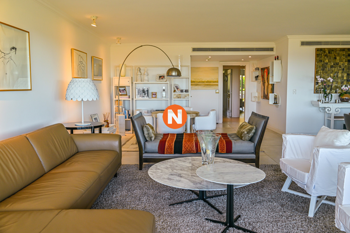 Apartamento Ref.155262 - Apartamento en Venta, Brava, Punta del Este, 3 Dormitorios.