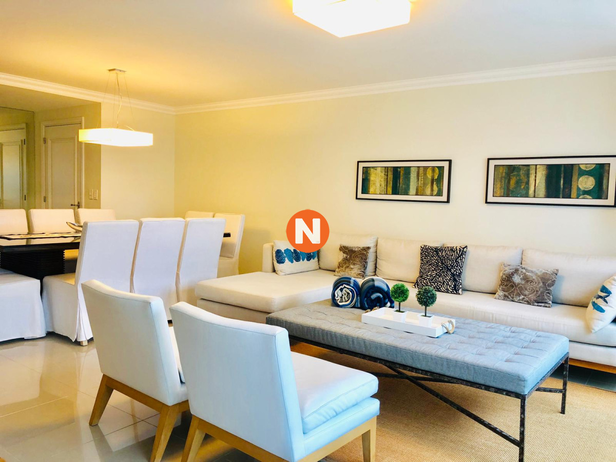 Apartamento Ref.214555 - Hermoso departamento de 3 dormitorios en alquiler. temporada