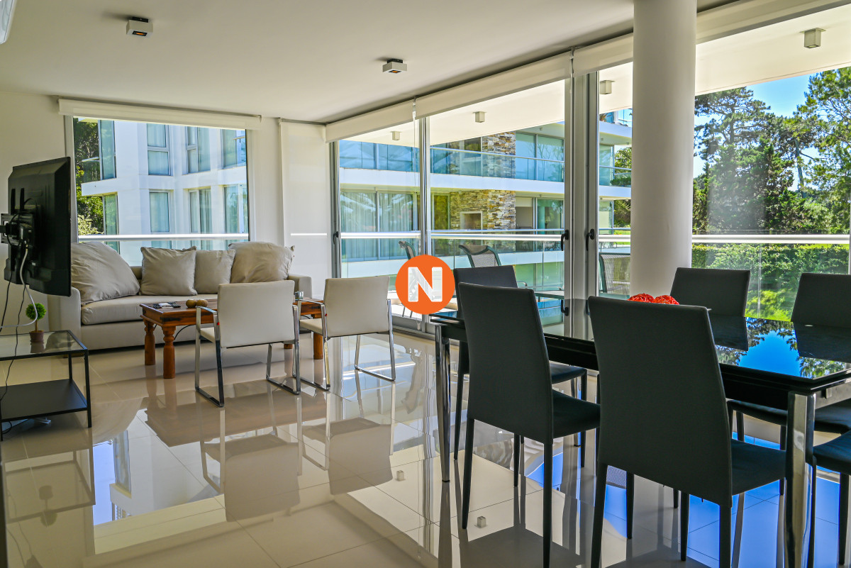 Apartamento Ref.223097 - Apartamento de 3 Dormitorios en Venta en la Brava