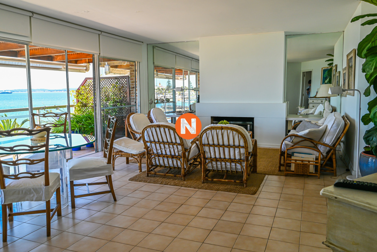 Apartamento Ref.9184 - Apartamento en venta y alquiler, Peninsula, Punta del Este, 3 Dormitorios.